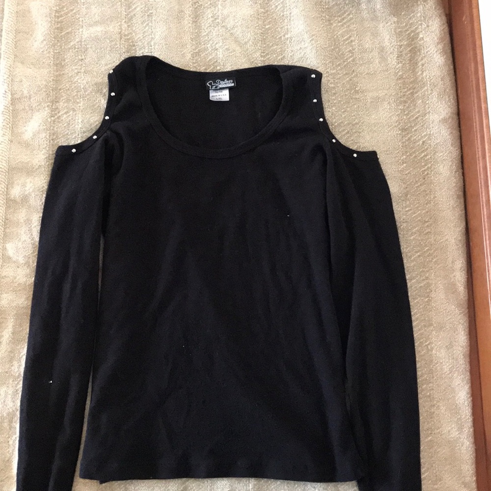 Black Long sleeve cold should top with silver bead